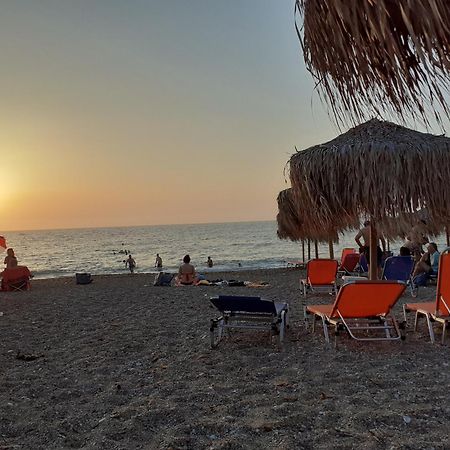 Tzil Home Kyparissia Zewnętrze zdjęcie