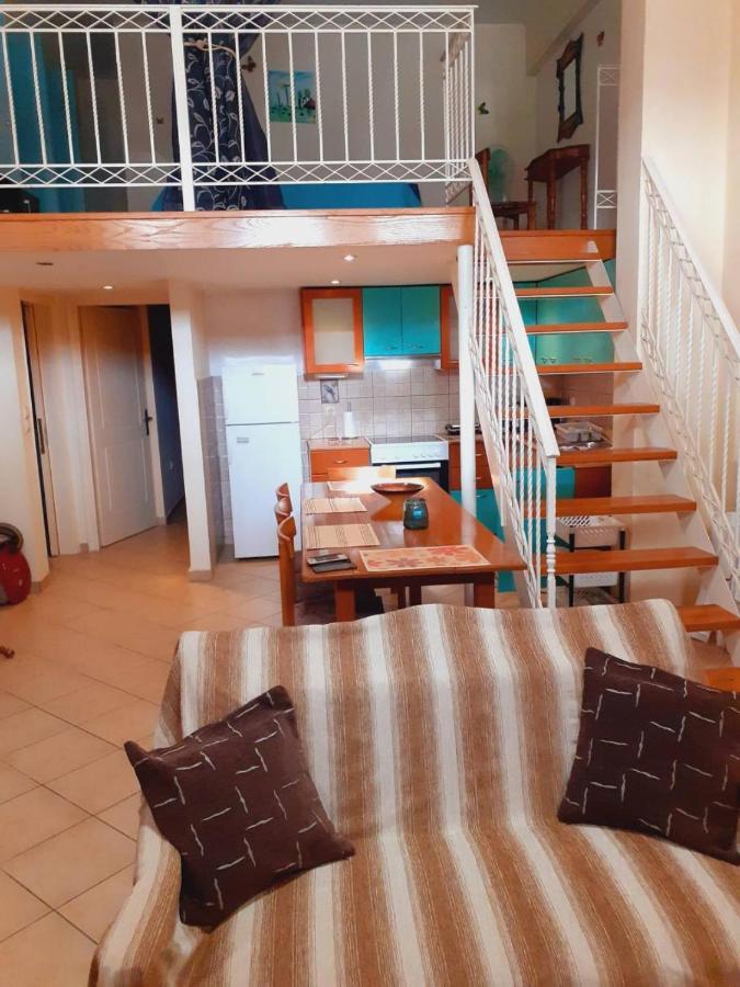Tzil Home Kyparissia Zewnętrze zdjęcie