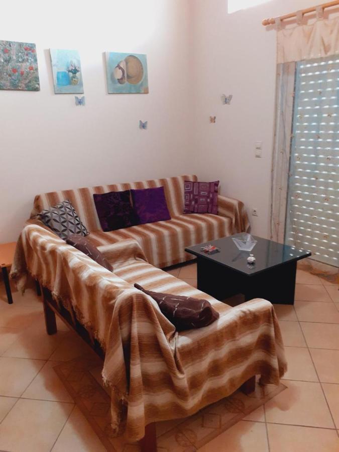 Tzil Home Kyparissia Zewnętrze zdjęcie